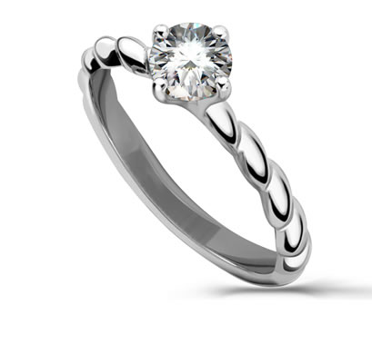 Entwine Round Pattern Diamond Ring