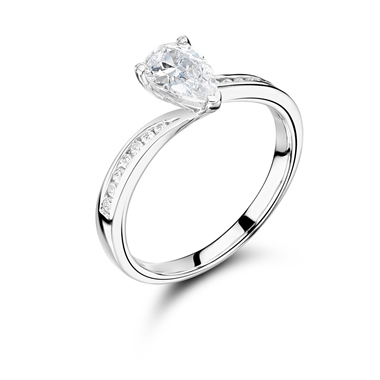 Diamond Pear/Round Cut Shoulder Set Ring