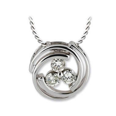 Round Diamond Prong Set
                        Designer Pendent